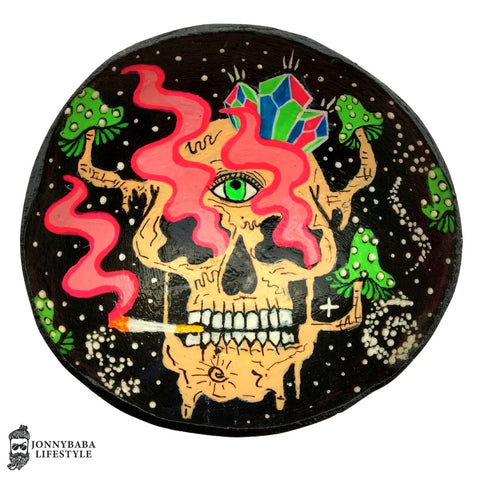 skull coconut glow in dark mixing bow Are now available on Herbbox India 